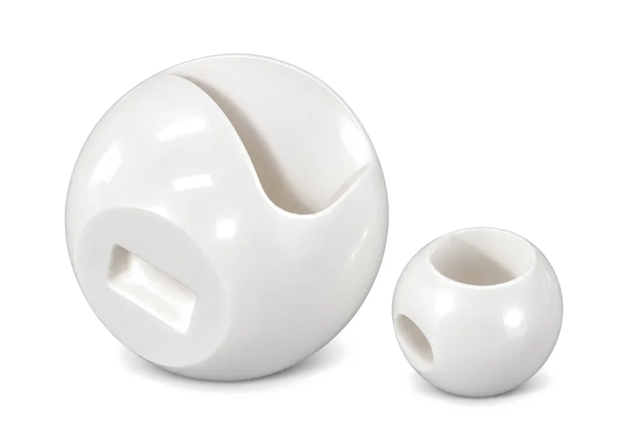 Ball cores