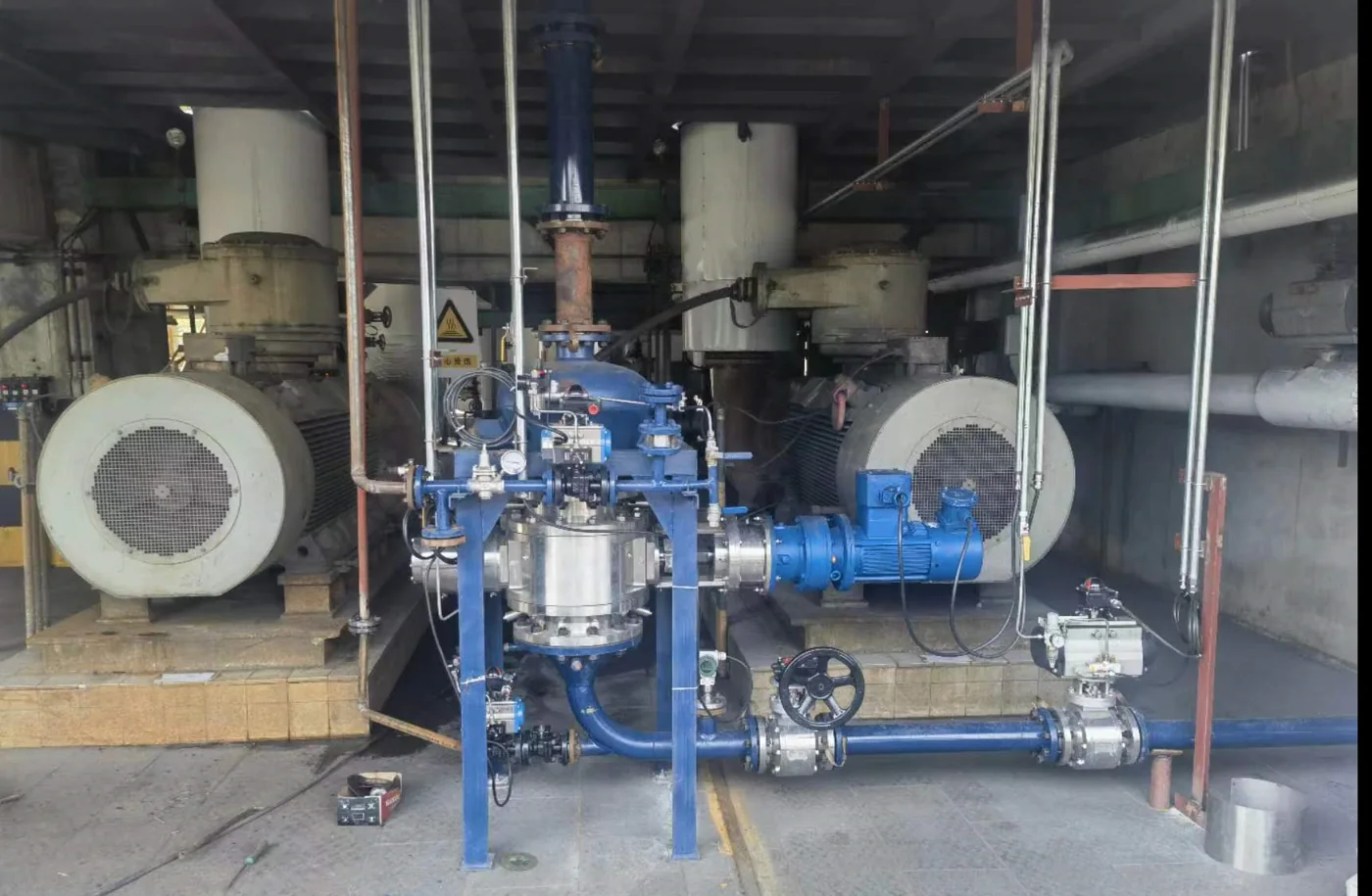 Continuous powder feeding system